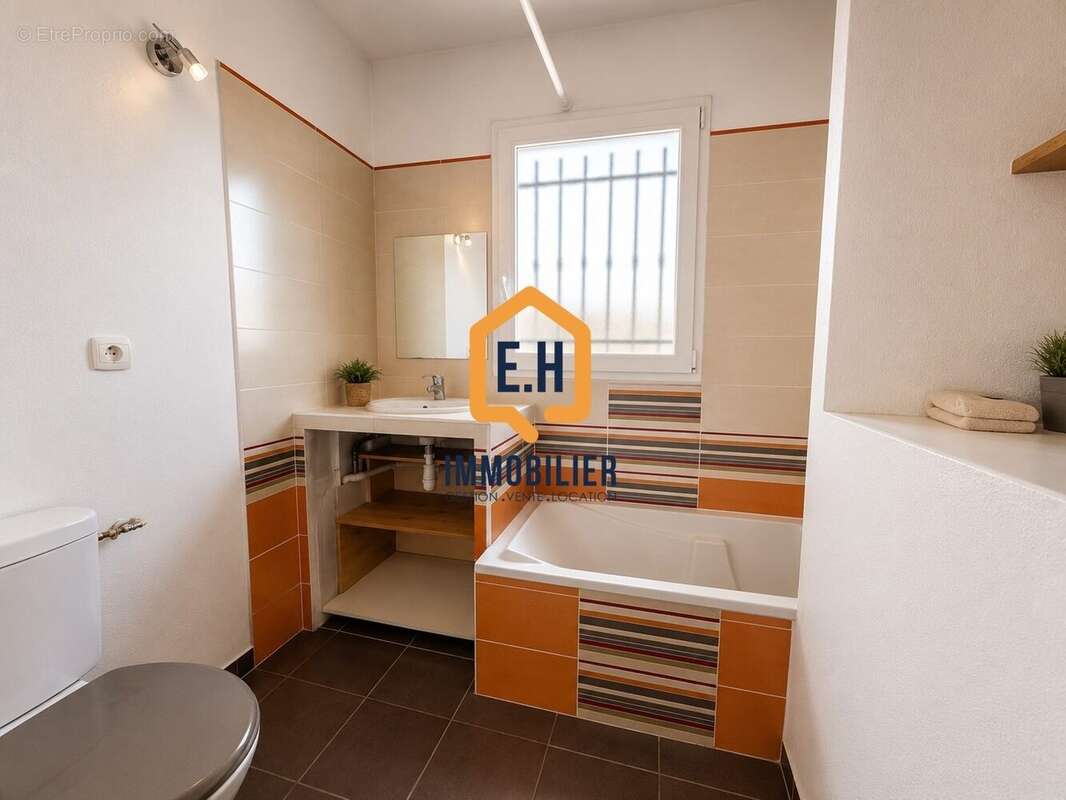 Maison 83 m² à Cuers  - photo 7