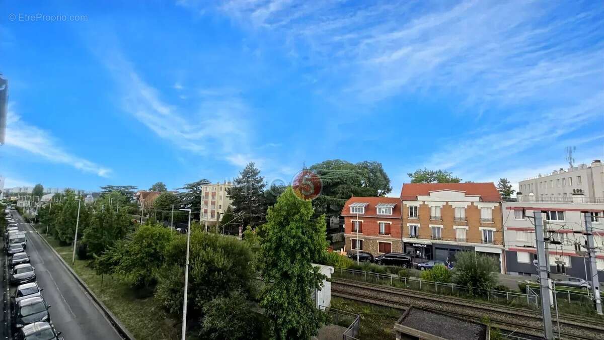Appartement à VILLEMOMBLE