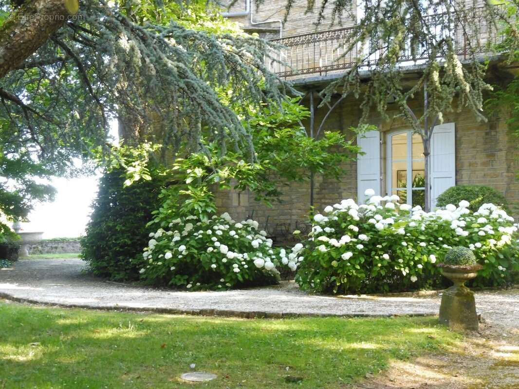 Maison à BOURG-EN-BRESSE