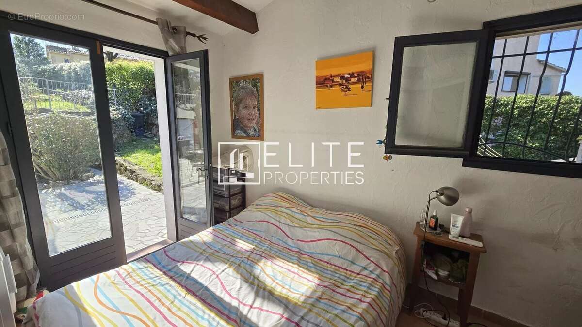 Maison à MOUANS-SARTOUX