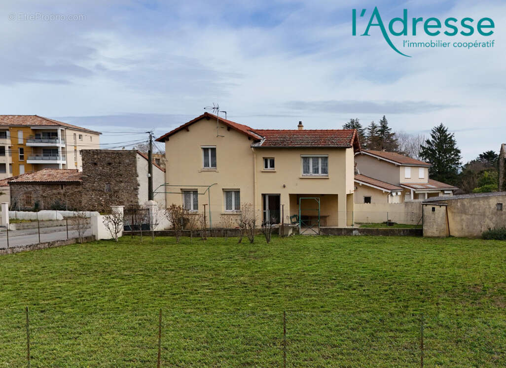 Maison à TOURNON-SUR-RHONE