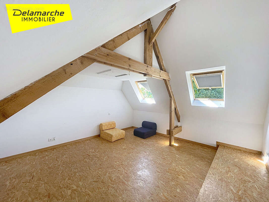 A VENDRE maison Montpinchon  8 pièces. - photo 8