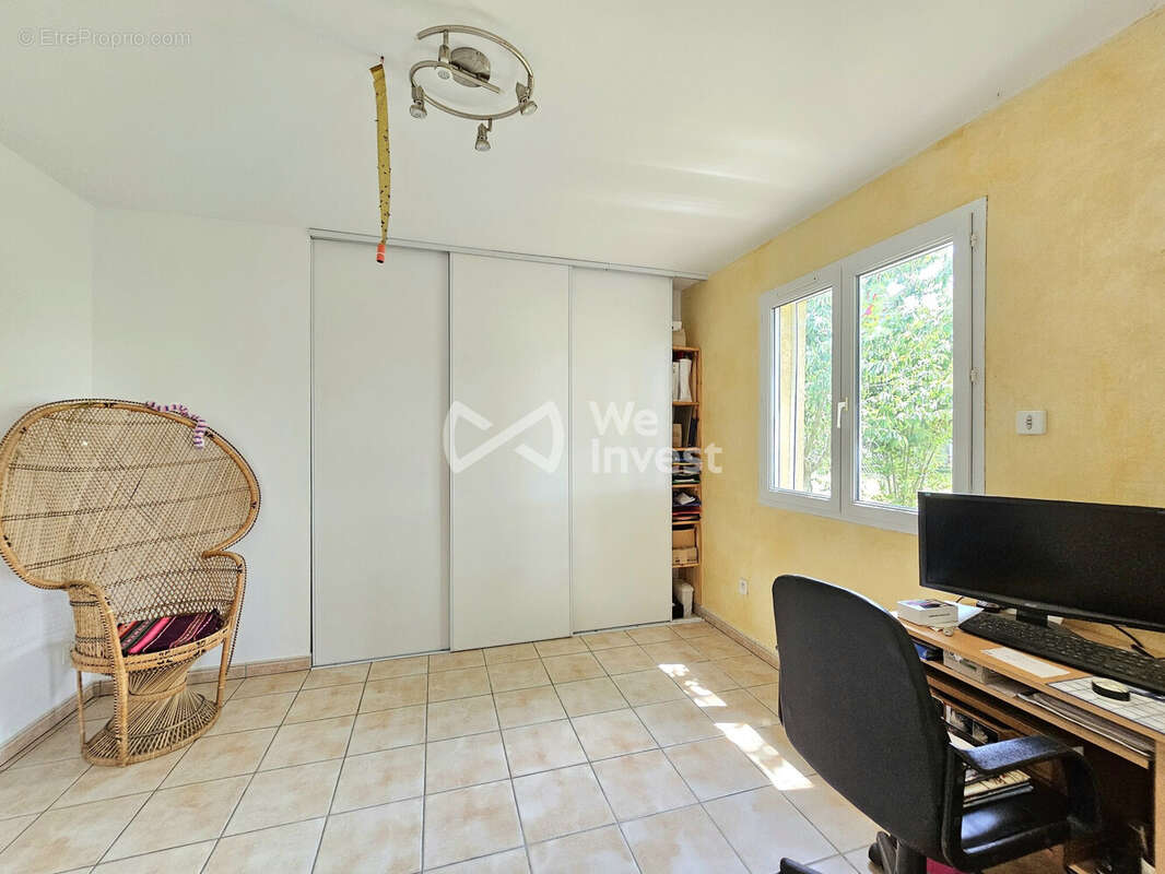 Maison 96 m² à Les Pujols  - photo 5