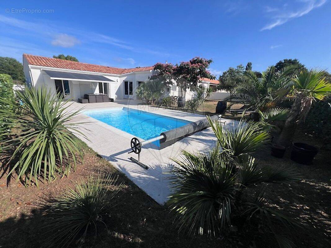 Maison à SAINT-ANDRE-DE-LIDON