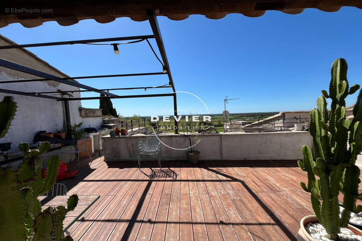 Maison à SAINT-GENIES-DES-MOURGUES