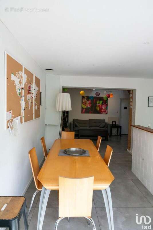 Photo 2 - Commerce à BORDEAUX