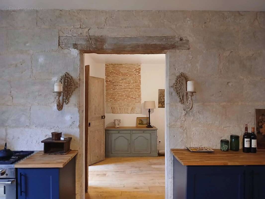 Maison à AUBETERRE-SUR-DRONNE