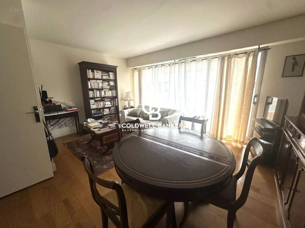 Appartement à LE VESINET