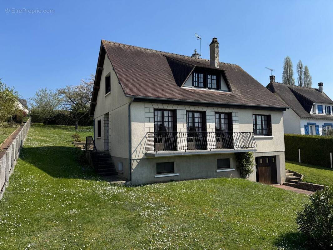Maison à PACY-SUR-EURE