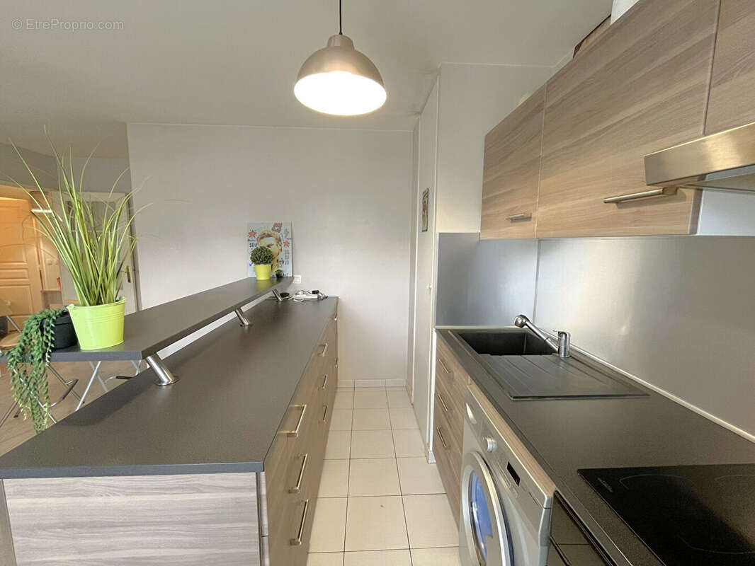Appartement à BRIE-COMTE-ROBERT