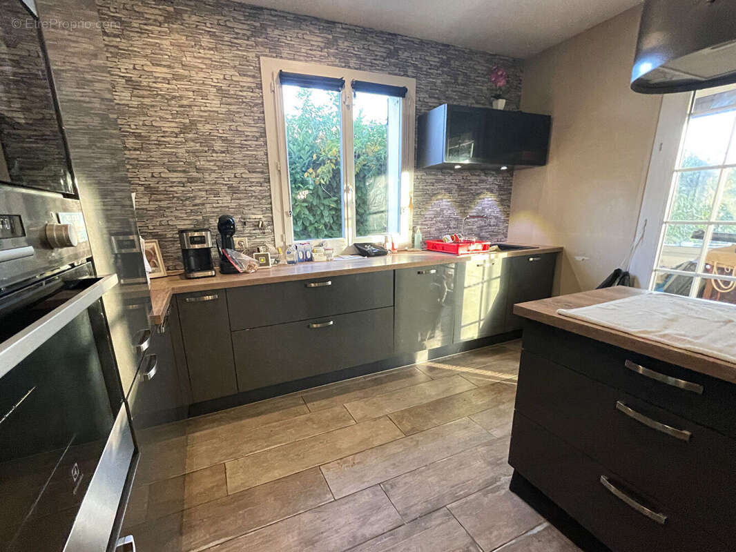 Maison à SAINT-SYLVESTRE-SUR-LOT