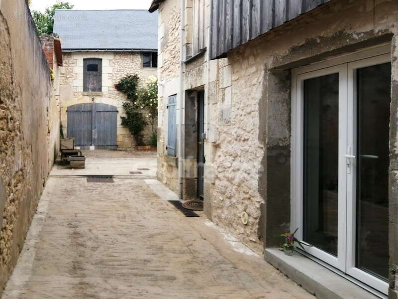 Maison à ARTANNES-SUR-INDRE