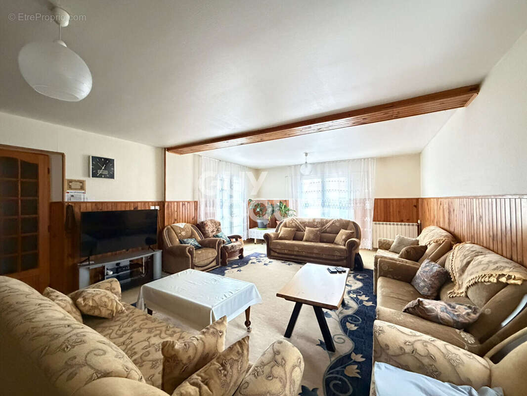 Maison à BERRY-BOUY