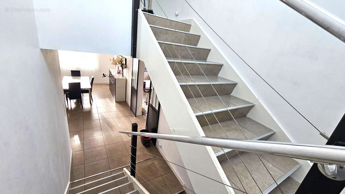Grande maison familiale rénovée, coeur de ville - photo 7