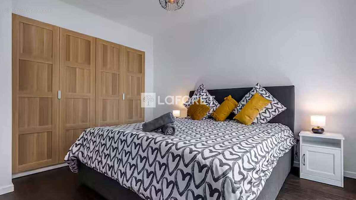 Appartement à FERRIERES-EN-BRIE