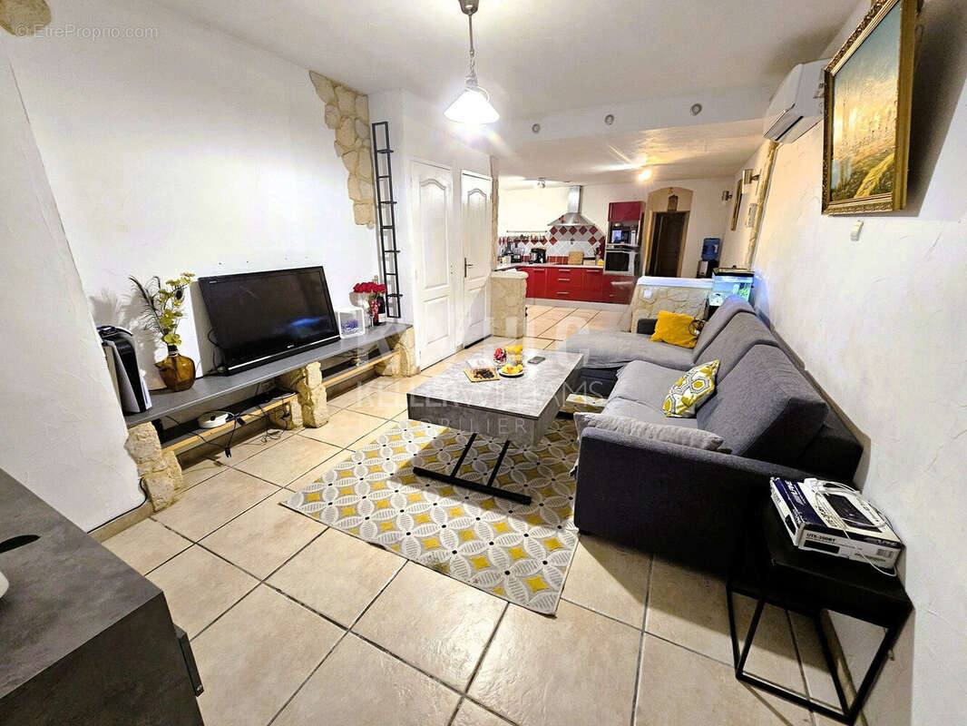 Appartement 77 m² à Puget-Sur-Argens  - photo 2