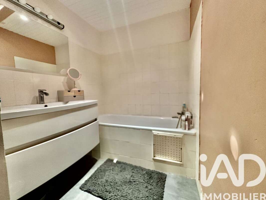 Photo 7 - Maison à REDESSAN
