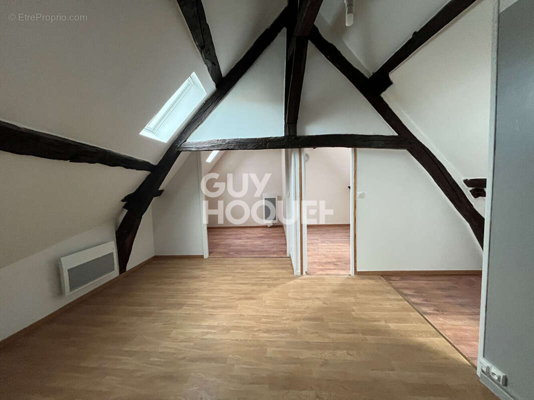 Appartement à MILLY-LA-FORET
