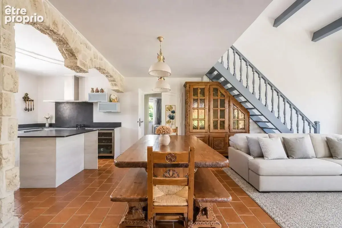 Maison de 7 pièces de 175 m² à Candillargues - photo 10