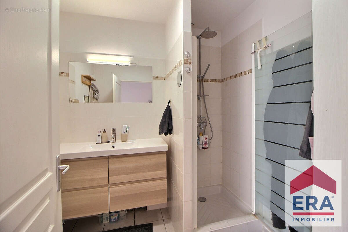 Maison à SAINT-PAUL-TROIS-CHATEAUX