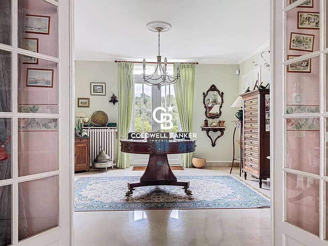 Maison à SAINT-CESAIRE