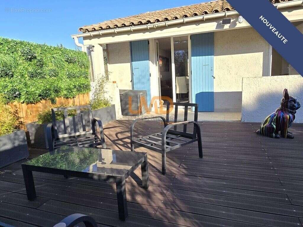 Maison à MORIERES-LES-AVIGNON