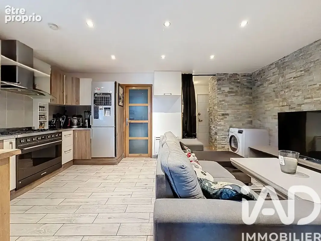 Photo 1 - Appartement à LA ROCHE-SUR-FORON