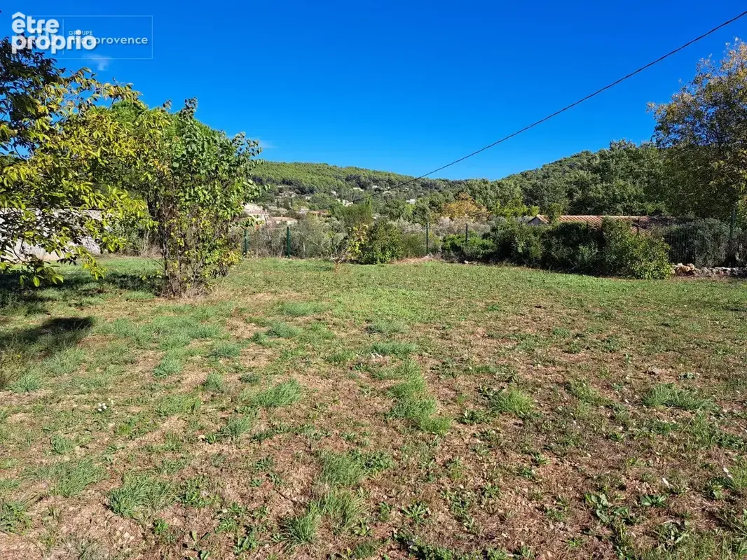 Photo Terrain à Lorgues au prix de 230 000€