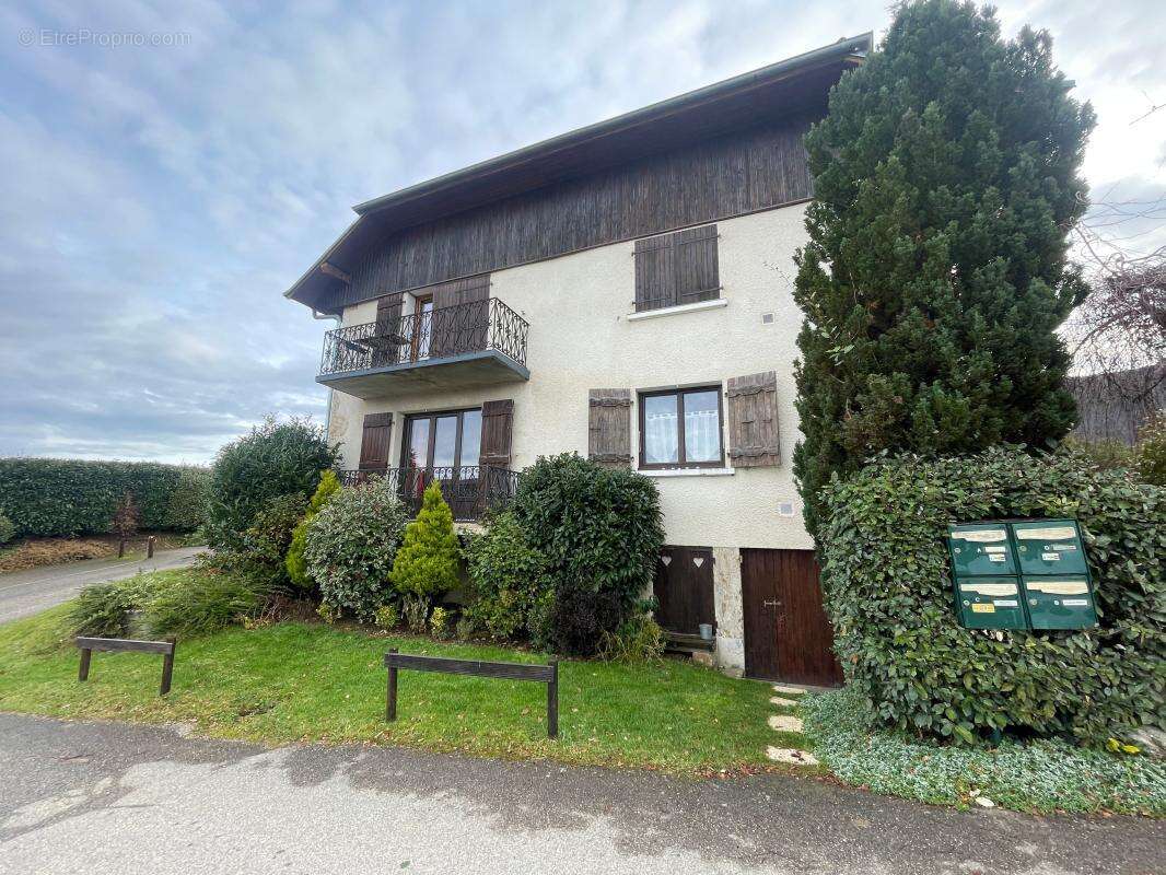 Appartement à QUINTAL