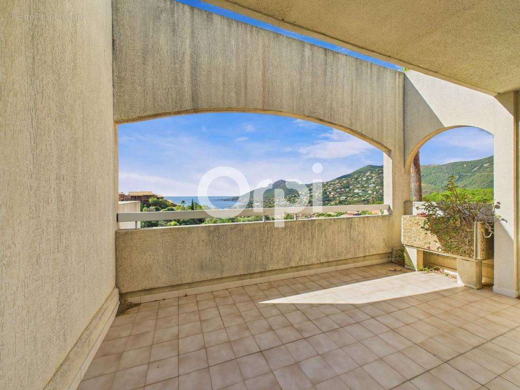 Appartement à THEOULE-SUR-MER