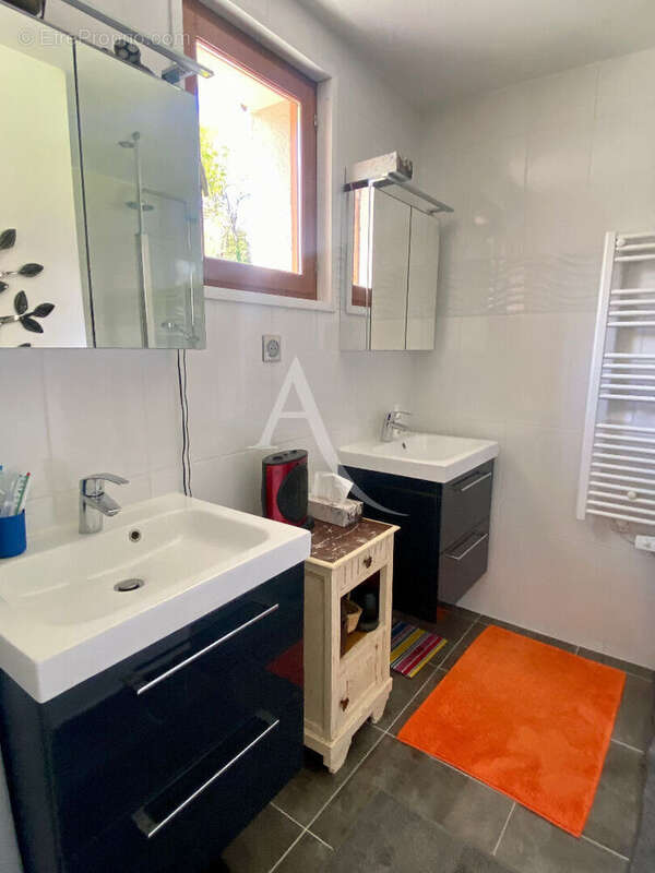 Maison à BRAY-EN-VAL