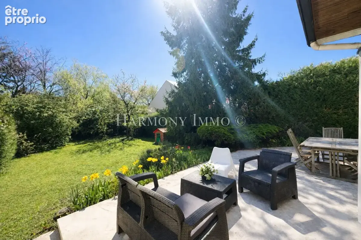 Antony - Belle maison d'architecte édifiée sur un terrain de 750 m2 - photo 5