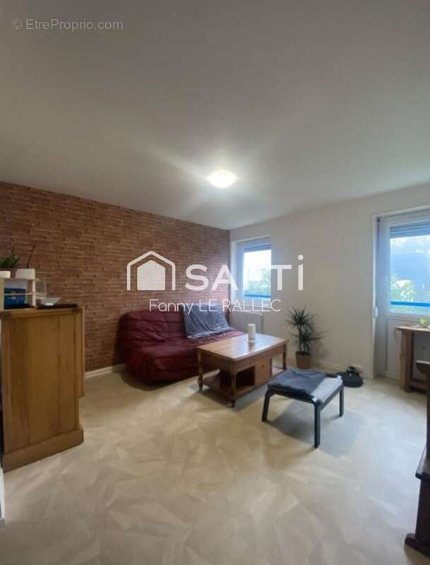 Photo 5 - Appartement à LA ROCHE-DERRIEN