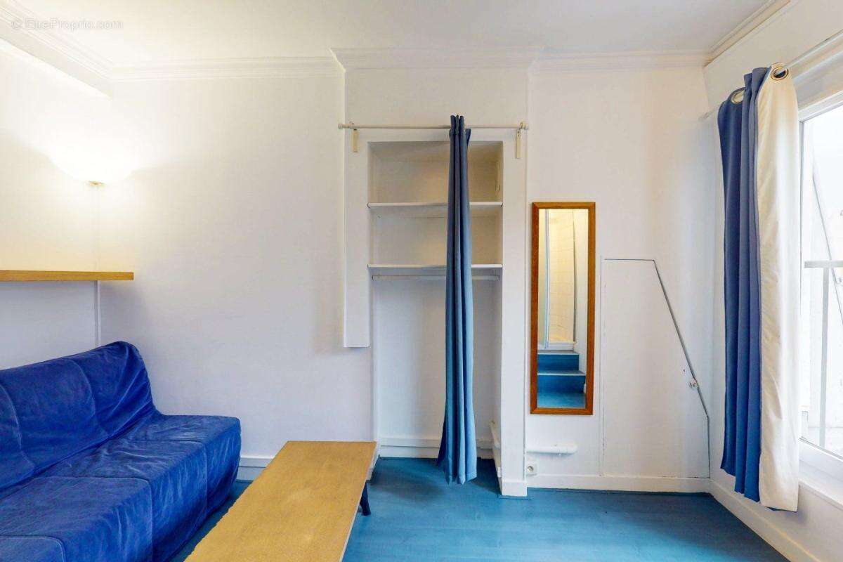 Appartement à PARIS-10E