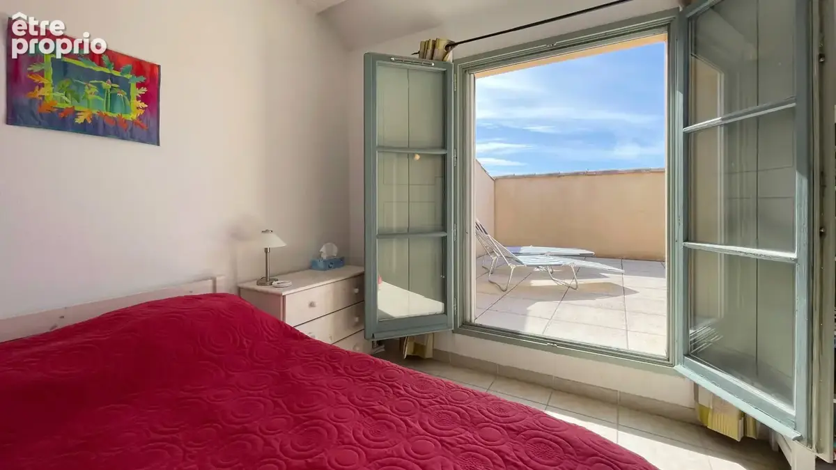 Uzès, lumineux duplex avec deux terrasses et garage, à pied du centre historique - photo 18