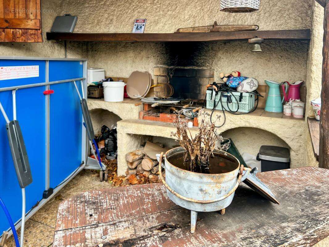 Maison à SAINT-PRIEST-BRAMEFANT