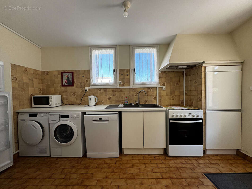 Maison à LEZIGNAN-CORBIERES