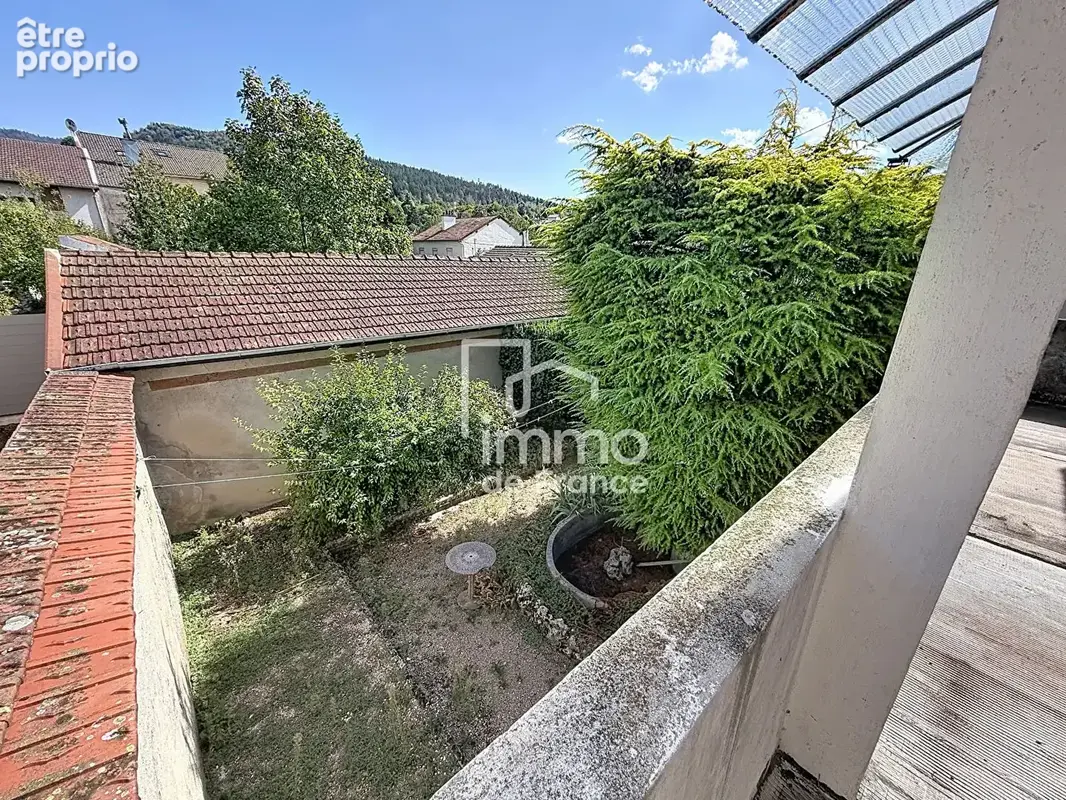 Maison Oyonnax 5 pièce(s) 185m2 - photo 12