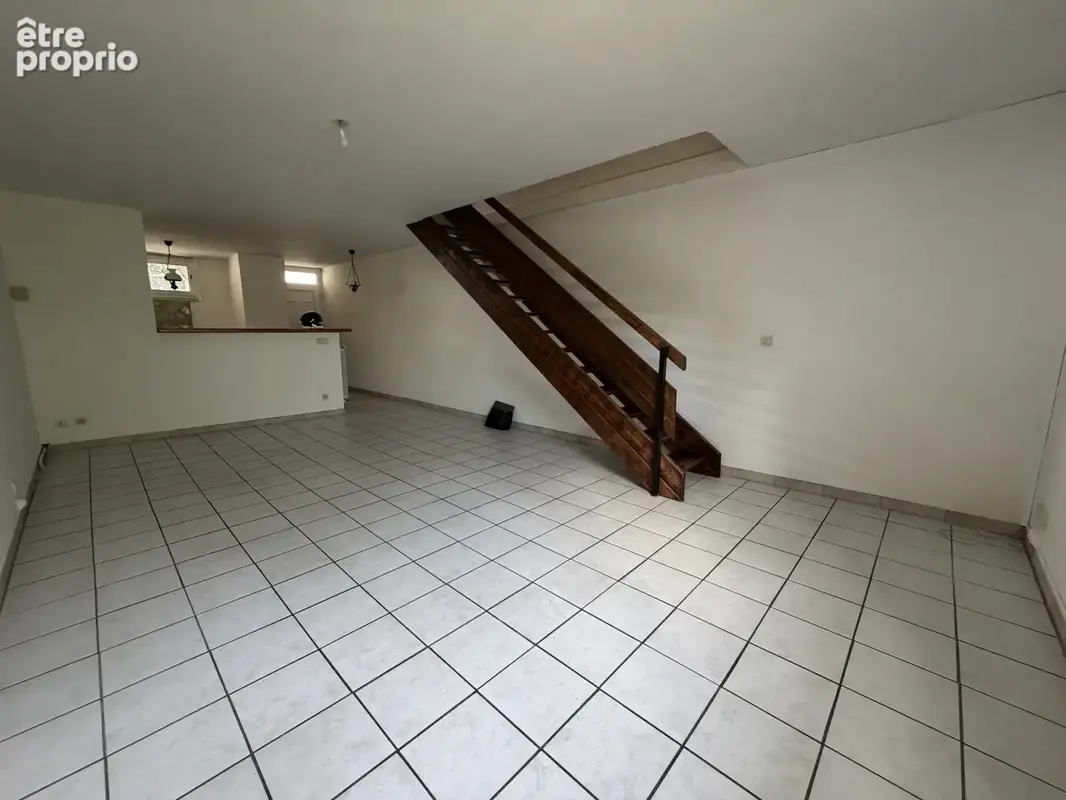 LESPINASSE. Appt T3 de 83m2 hab. - parking - photo 4