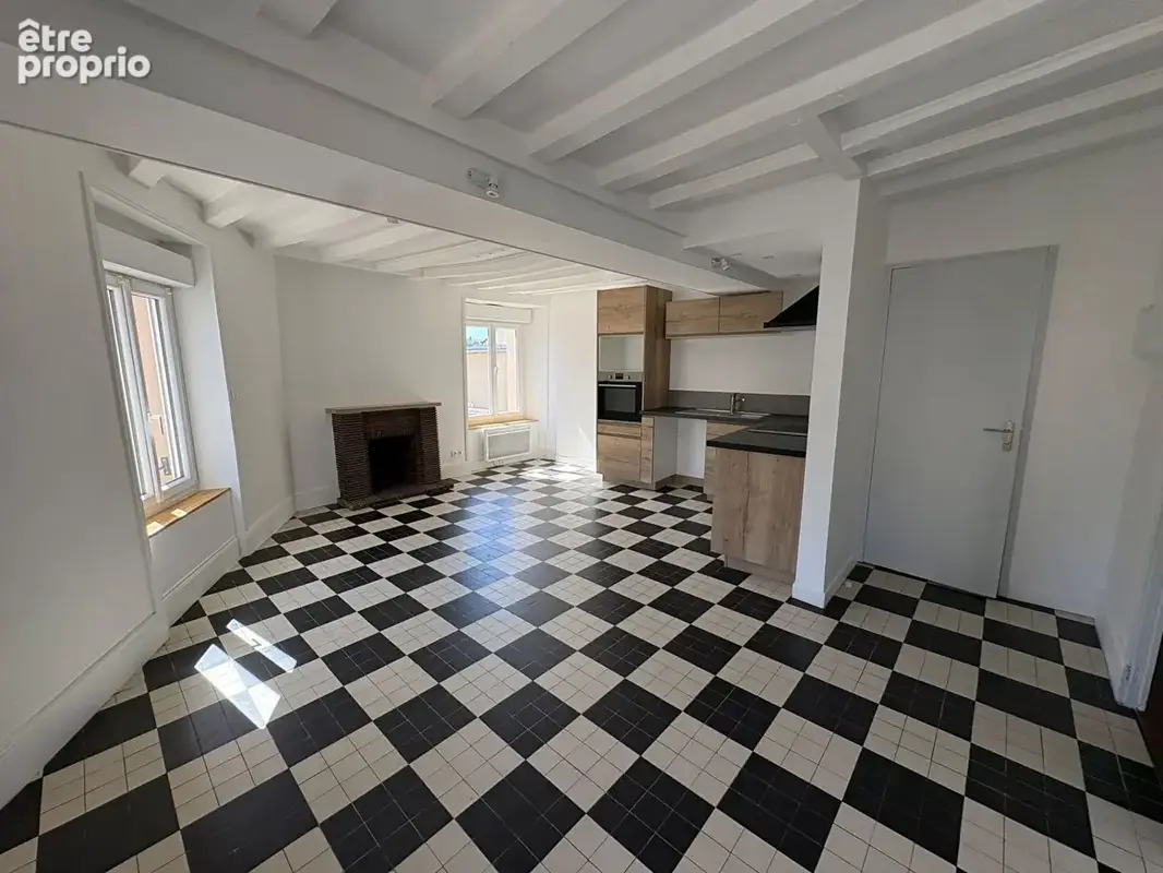 Maison 3 chambres entièrement rénovée à 10 minutes de Chateau-Gontier - photo 3