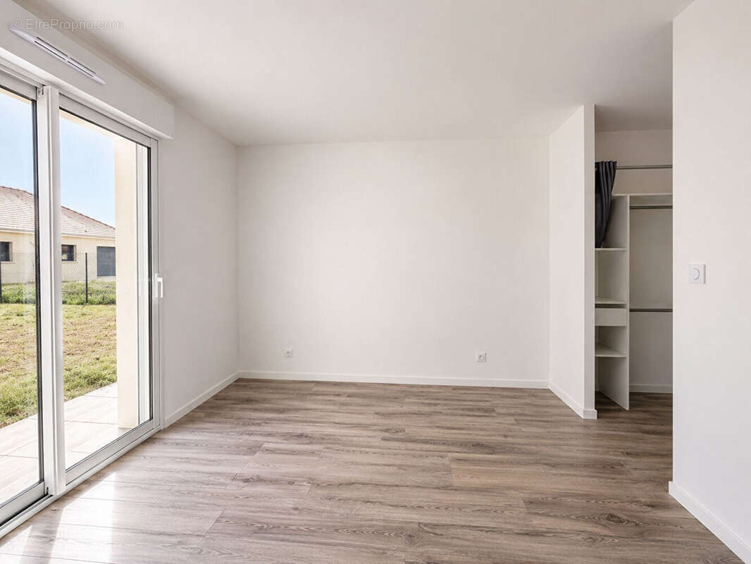 Pavillon de plain-pied 2025, de 111m² clé en main sur terrain de 528m² - photo 8