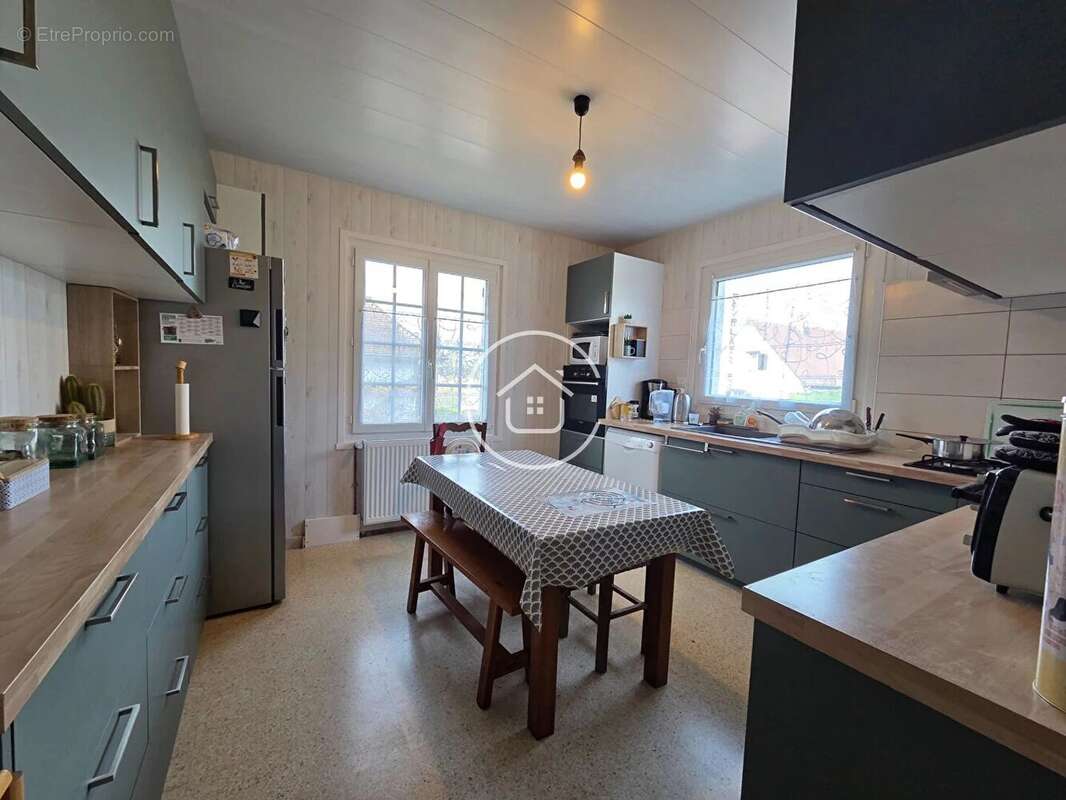 Maison à SAINT-GERVAIS-LA-FORET