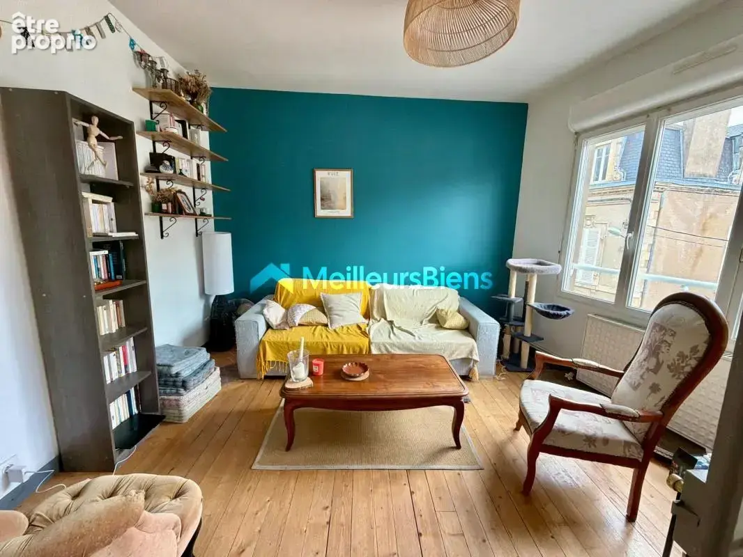 Laval – Secteur gare – Appartement de charme d’environ 80 m² avec 2 chambres et cave - photo 2