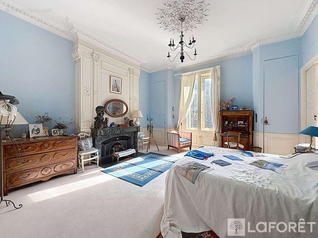 Appartement à LYON-1E