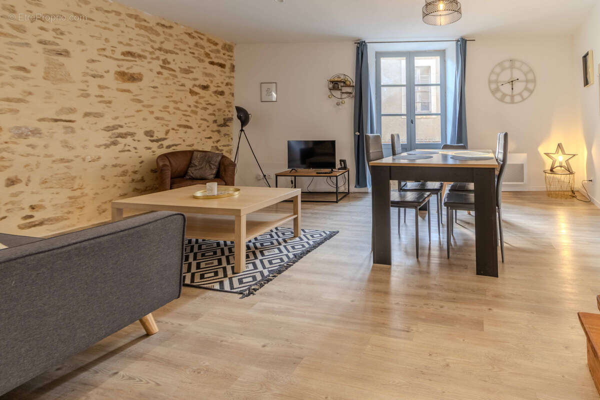 Maison à SARLAT-LA-CANEDA