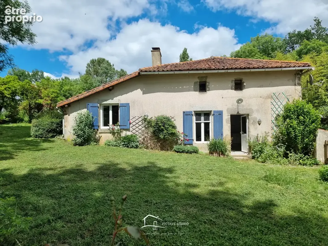 Maison 5 pièces 142 m² · à Beaulieu-sous-Parthenay · 142 m² · 122 800 €