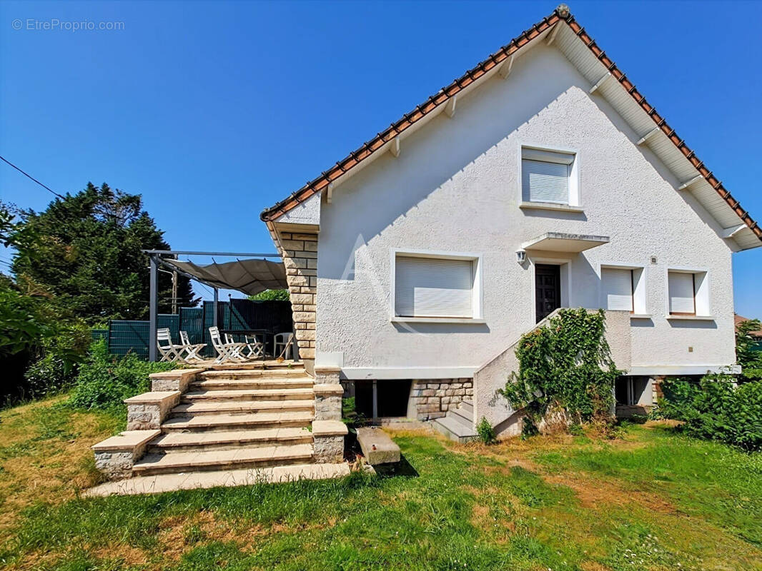 Maison à SERMAISE