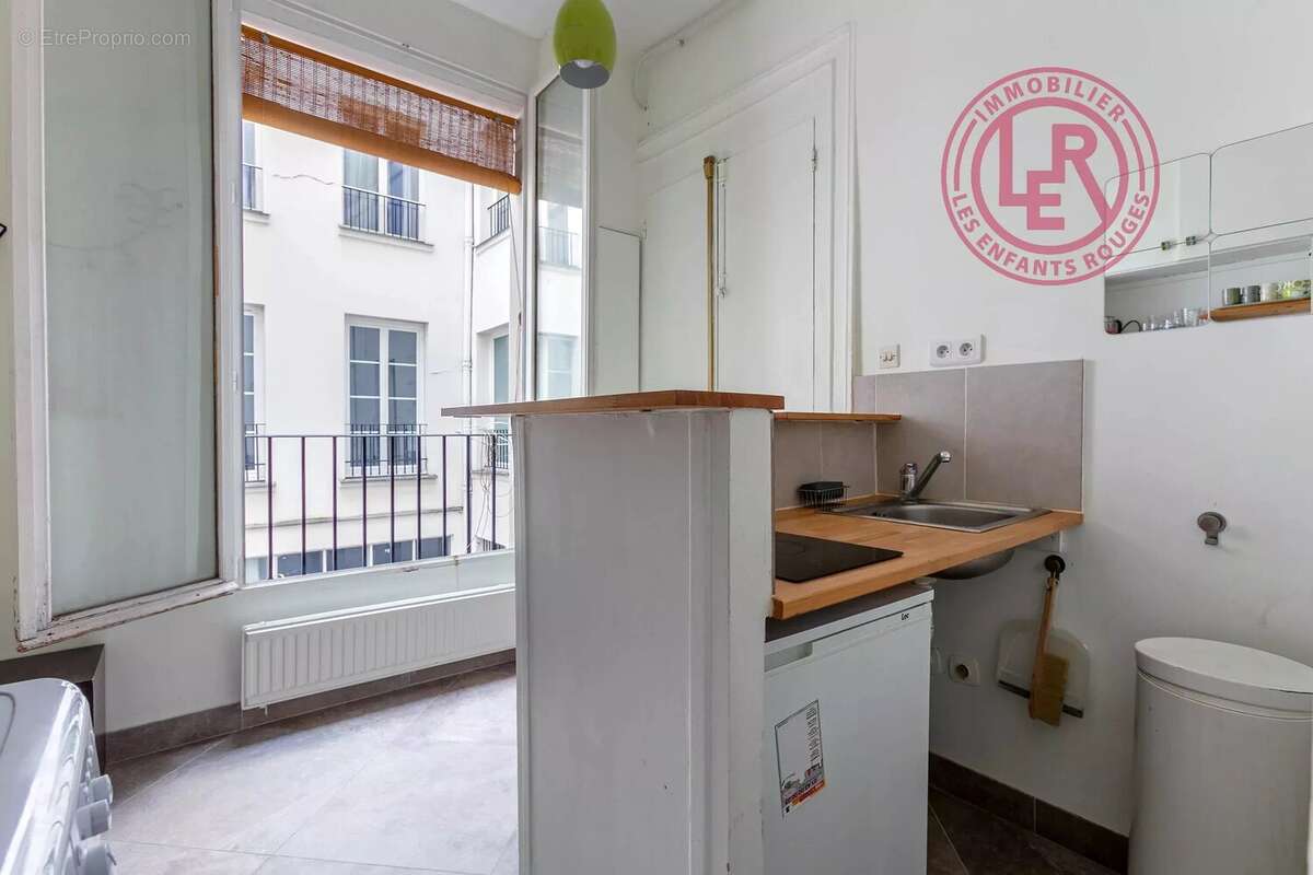 Appartement à PARIS-3E