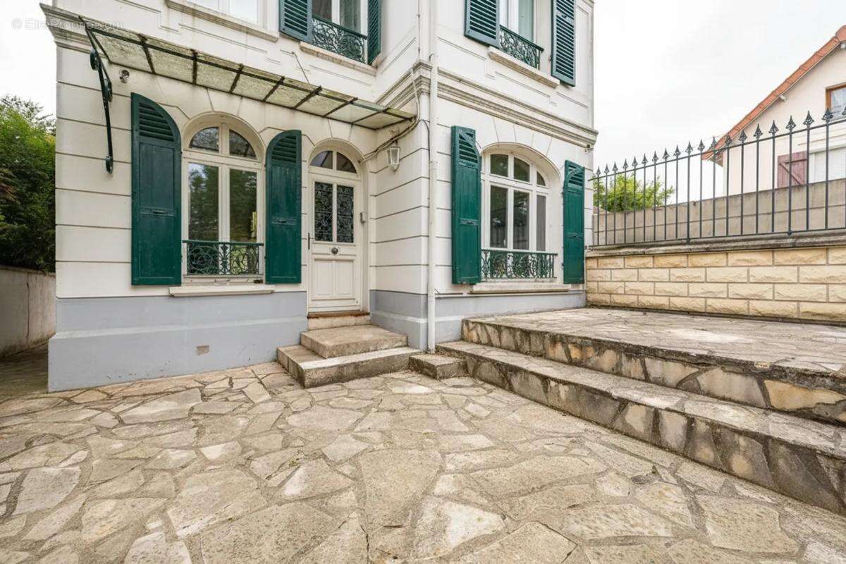 Maison de 6 pièces de 90 m² + 34m2 de dépendance situé à Ermont - photo 24