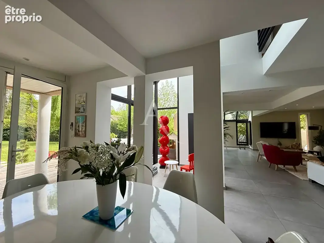 Maison d'architecte 6 pièces180 m2 , Piscine - photo 5